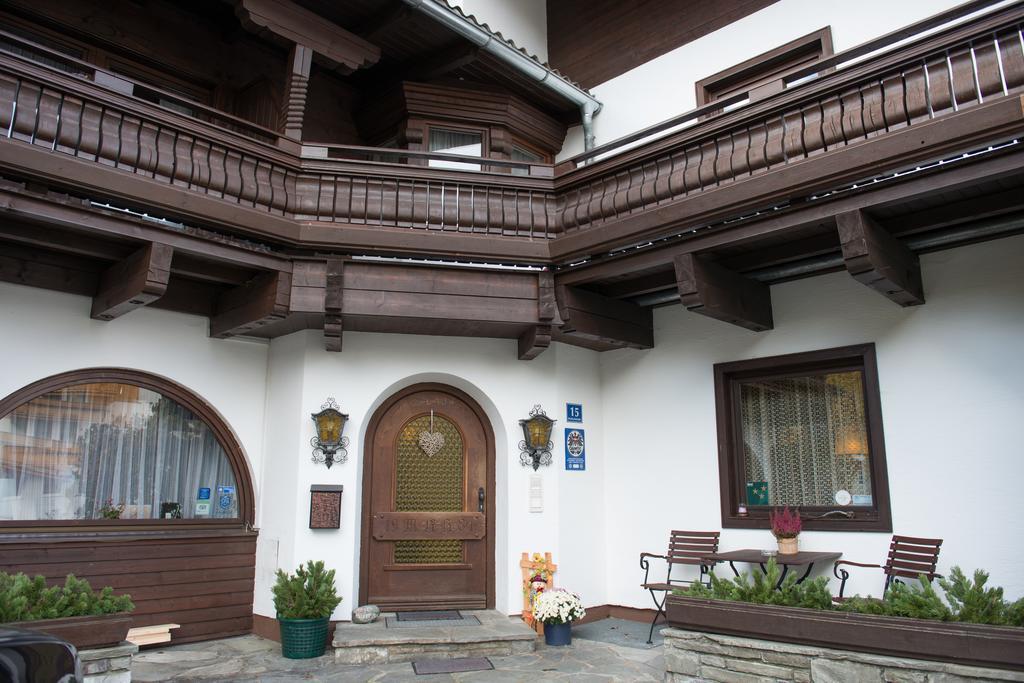 Johannahof Appartements Kaprun Exterior foto